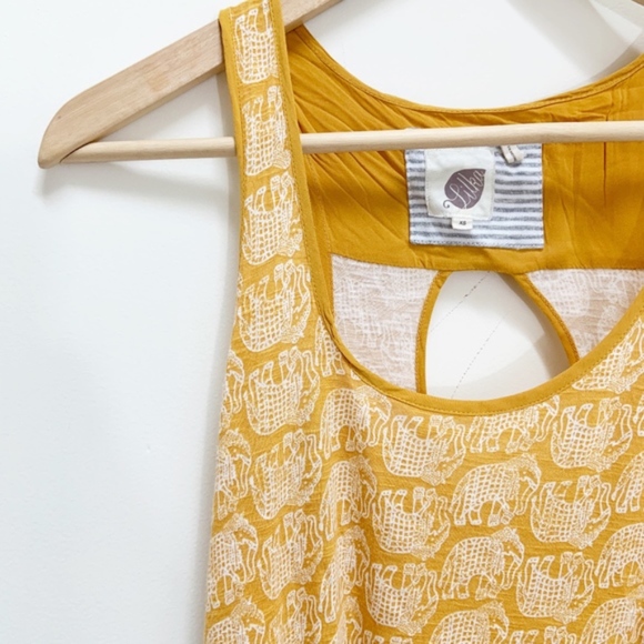 Anthropologie Tops - Anthropologie Lilka Elephant Print Tank Top XS